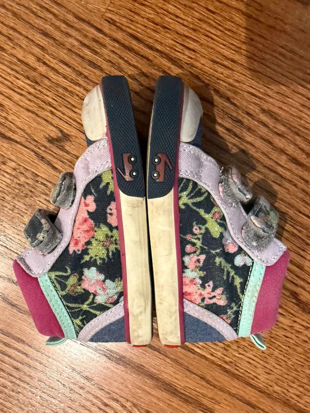 See Kai Run Kya Navy Floral Sz 7